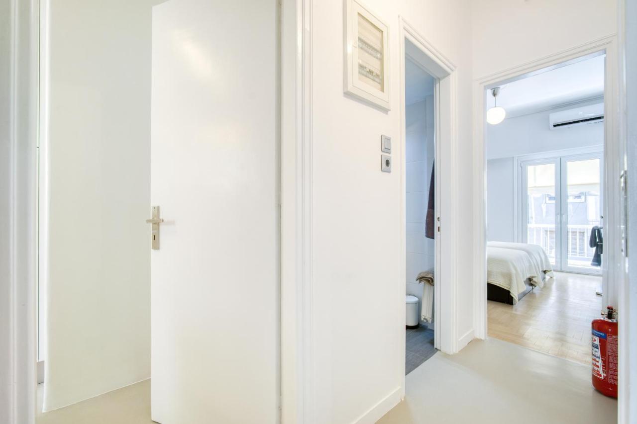 Elegant Light Two Bedroom Apartment In City Center Athen Eksteriør billede