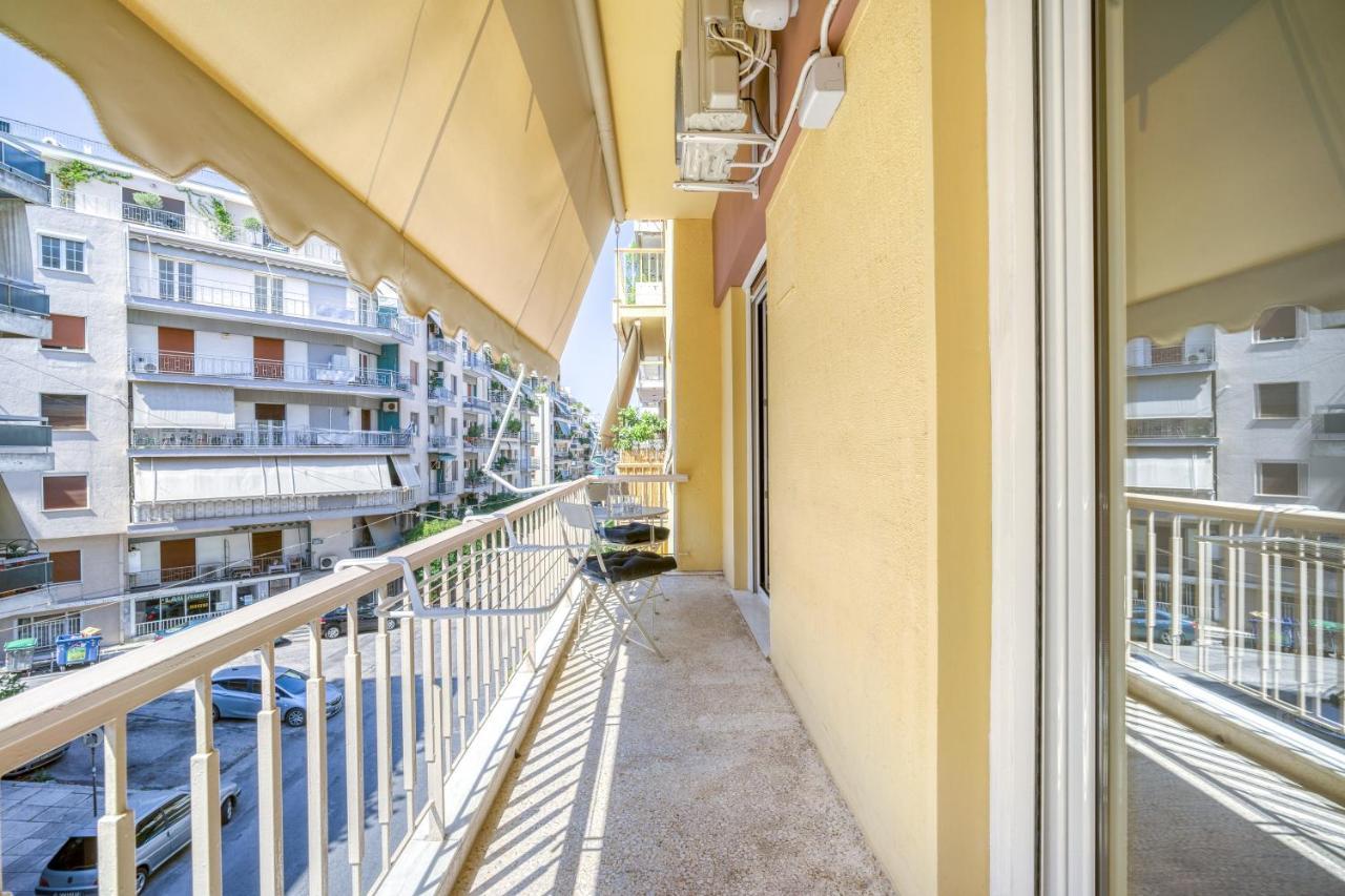 Elegant Light Two Bedroom Apartment In City Center Athen Eksteriør billede